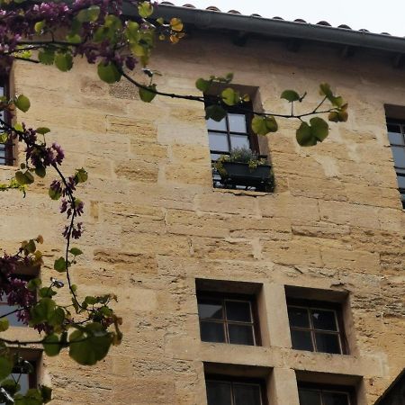 Appartement A 50 M De La Place Aux Herbes Uzes Bagian luar foto